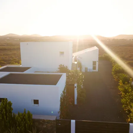 Vitamin Sea ゲストハウス ラハレス